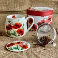 Porcelánový hrnek se sítkem a víkem Poppies 430 ml vícebarevný