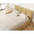 Dvoulůžková čalouněná postel Delicato se zvedacím roštem bouclé Cleo žlutá