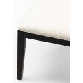 Designová jídelní židle Apulia z masivu boucle krémová