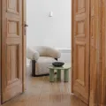 Designové křeslo Maribel béžovo-šedé/ořech