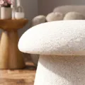 Designový taburet Cap bouclé bílý