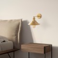 Nástěnná lampa Conical zlatá