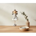 Vánoční závěsná figurka DÍVKA 18x7 cm bílá/stříbrná