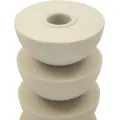 Kovový svícen Pix 21 cm krémový