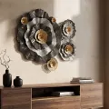 Kovová nástěnná dekorace Otos 100x80 cm černá/zlatá/šedá