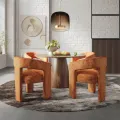 Designové čalouněné jídelní křeslo Leith skořicové