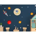 Dětské nástěnné hodiny Ami Astronaut 30 cm vícebarevné