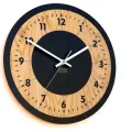 Dřevěné nástěnné hodiny Tokio 33 cm dub přírodní/černé