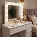 Toaletní stolek s LED osvětlením a taburetem Rety 94 cm bílý