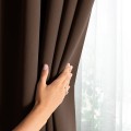 Závěs AmeliaHome Blackout s průchodkami 140x270 cm hnědý