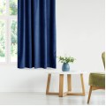 Závěs AmeliaHome Velvet s průchodkami 140x270 cm modrý