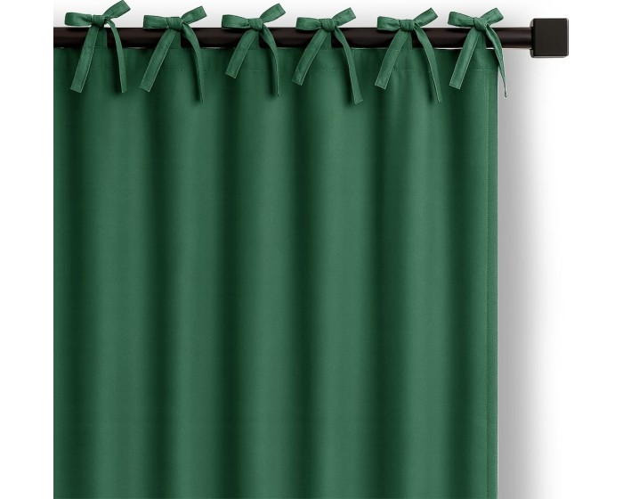 Závěs Carli s designovými poutky 140x250 cm láhvově zelený