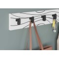 Nástěnný věšák Houseland FLOW 63 cm bílo-černý