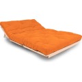 Rozkládací futonová pohovka LAYTI 01 140 cm z masivu/oranžová