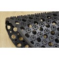 Rohožka půlkruhová HONEYCOMB 75 x 45 cm černá