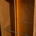Vitrína London 15 98 cm z masivu s LED osvětlením dub přírodní